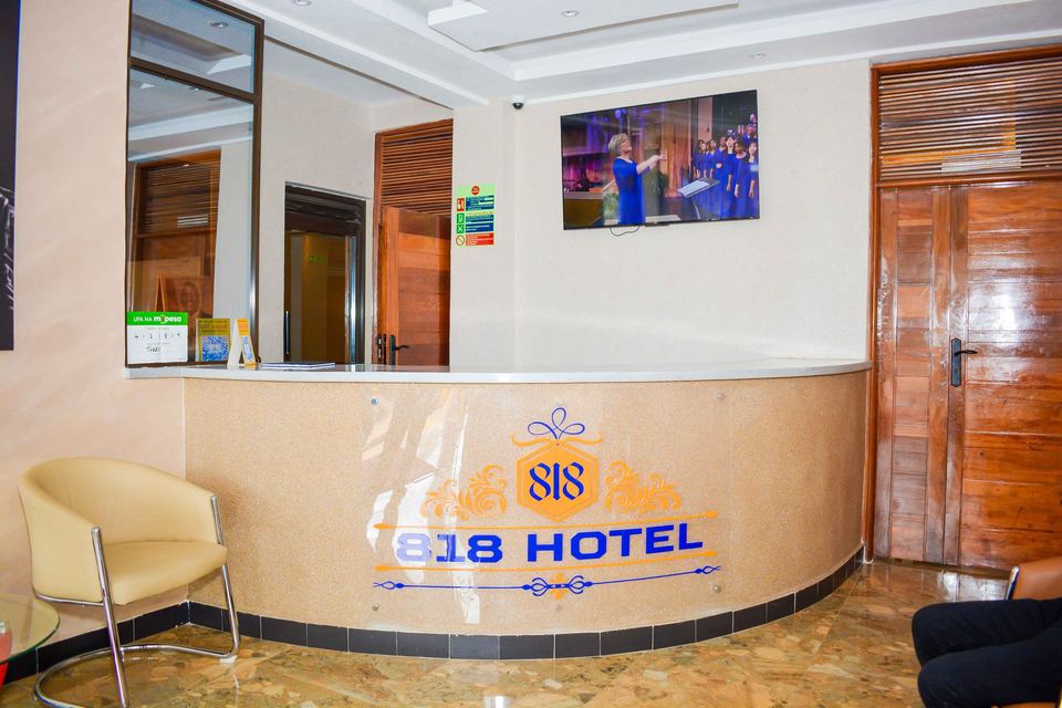 Reception at The 818 Hotel